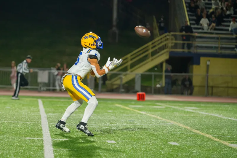 Running Nowhere: The Secret Routes Elite NFL Receivers Use That Broadcasts Will Never Show You